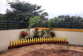 Fully furnished 3 bed flat in Mg road Ernakulam for daily weekly rent 