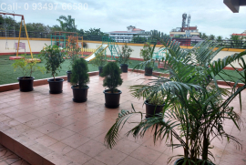 Fully furnished 3 bed flat in Mg road Ernakulam for daily weekly rent 