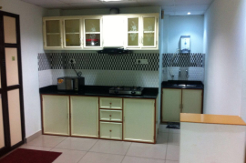 Two BHK serviced apartment for daily weekly  rent at Ernakulam Kaloor