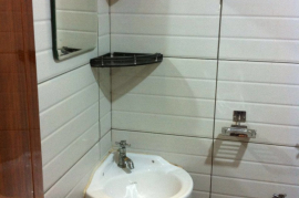 One bhk fully furnished flat for daily weekly rent at in Kochi Kaloor