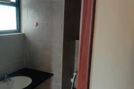 flat for rent Clearway Colossal in Palarivattom Kochi near By pass