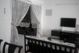 Sea-facing 3-bedroom apartment at Kochi Marine Drive for short-term rental
