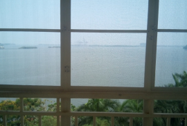 Sea-facing 3-bedroom apartment at Kochi Marine Drive for short-term rental