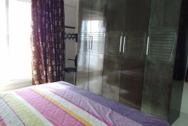 Sea-facing 3-bedroom apartment at Kochi Marine Drive for short-term rental