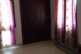 Fully furnished 3 bed flat in Kaloor Kathrikadavu  for short term rental 