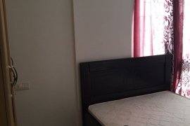 Fully furnished 3 bed flat in Kaloor Kathrikadavu  for short term rental 
