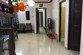 Fully furnished 3 bed flat in Kaloor Kathrikadavu  for short term rental 