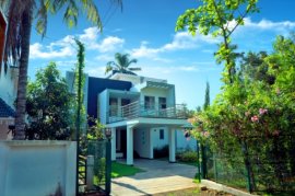 One Bed fully furnished studio villa for short term rent Kochi Eroor for short term rental